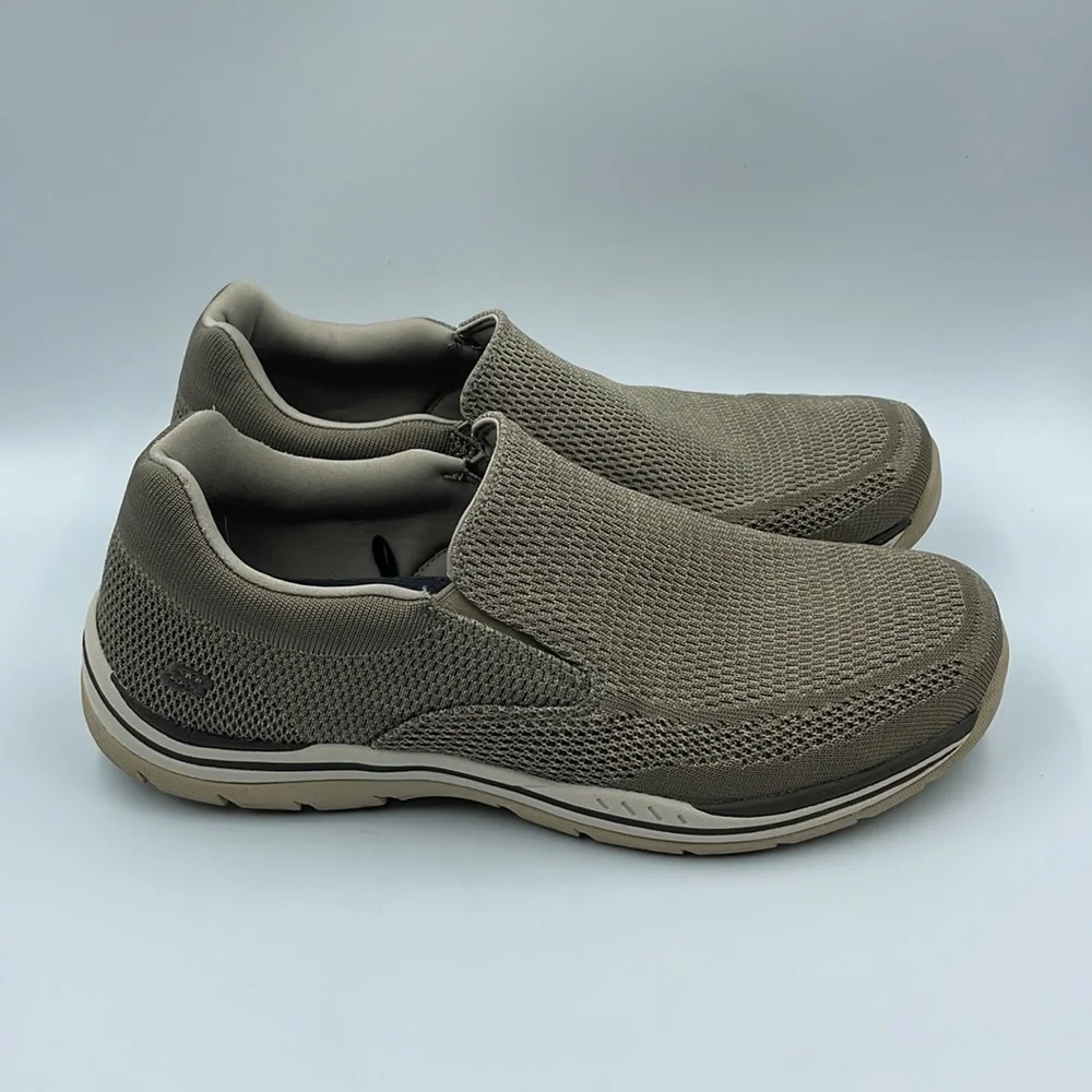 Skechers Expected Gomel Sneakers Low Top Mesh Slip Ons, Men’s sz 13